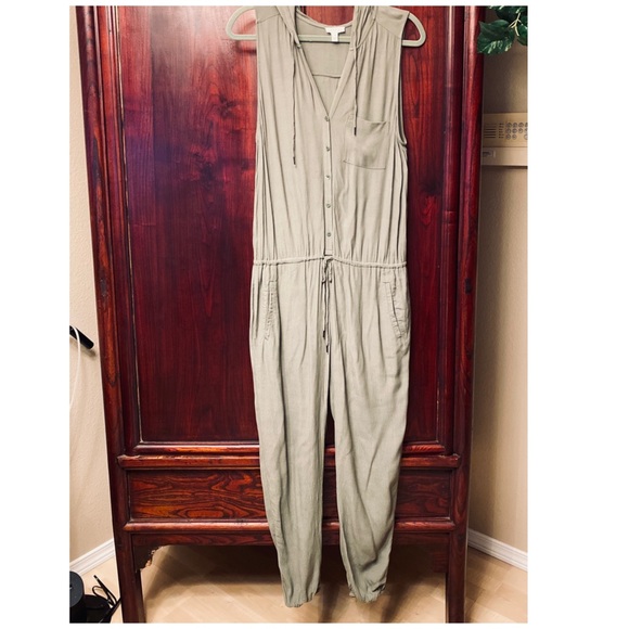 JOIE (SOFT) - Biltmore B Jumpsuit in Deep Lichen Green - L - Picture 16 of 16